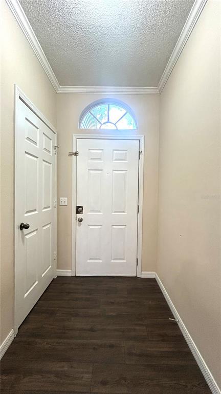 Building Photo - 10000 SW 52nd Ave