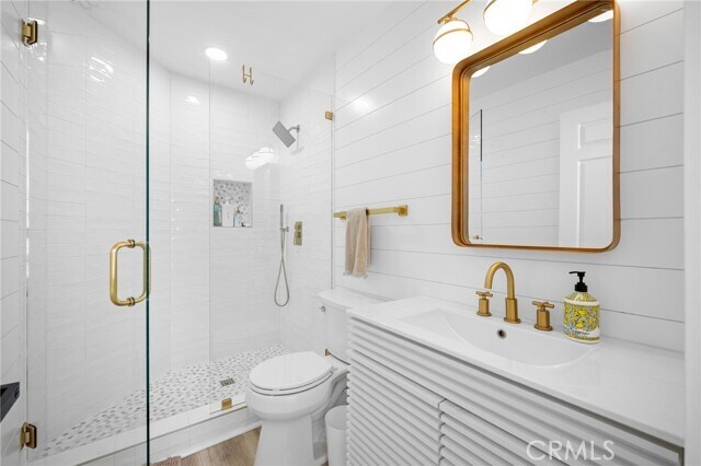 Building Photo - 507 Via Florida