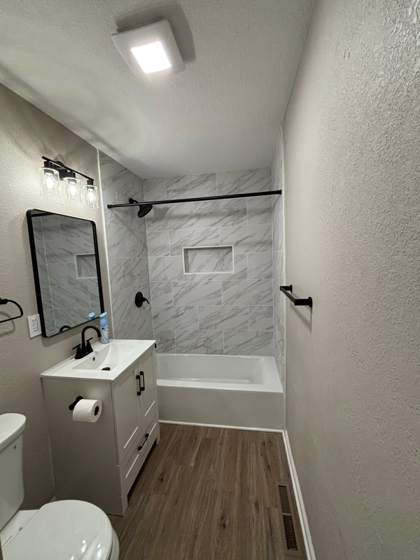 Building Photo - 501 NE 67th St