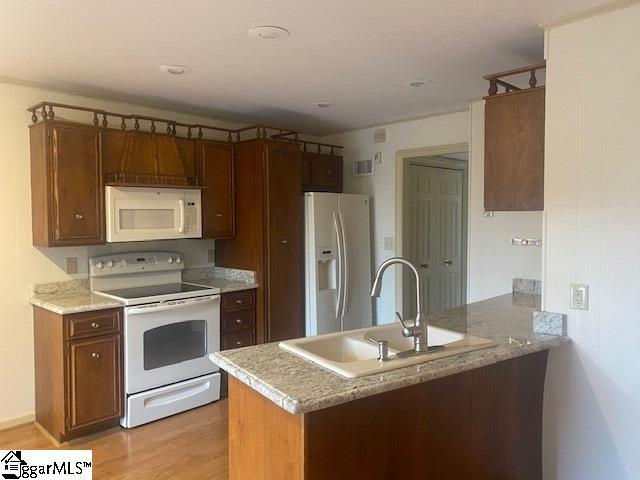 Building Photo - 803 Edwards Rd