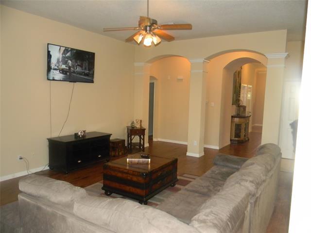 Building Photo - 1716 Kittyhawk Dr