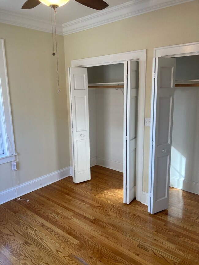 Building Photo - 4414 N Rockwell St