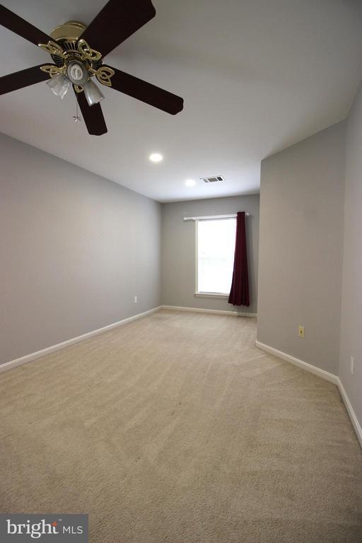 Building Photo - 14015 Wood Rock Way
