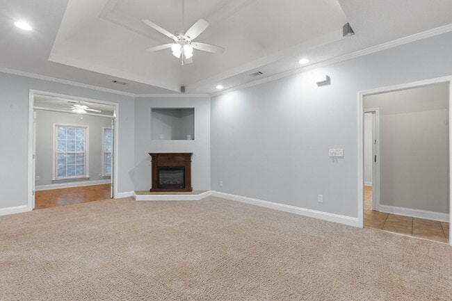 Building Photo - 406 Aspen Ct