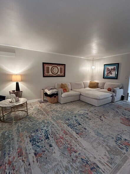 Living room (also has a fireplace) - 11911 Magnolia Blvd