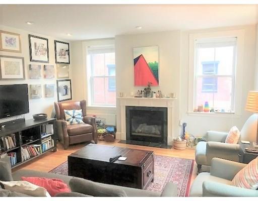 Building Photo - 39 Clarendon St