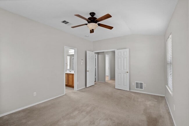 Building Photo - 440 Grey Feather Ct