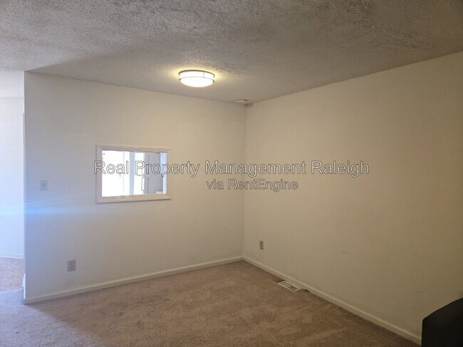 Building Photo - 4130 Kaplan Dr