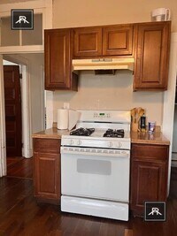 Building Photo - 2 bedroom in Brookline MA 02245
