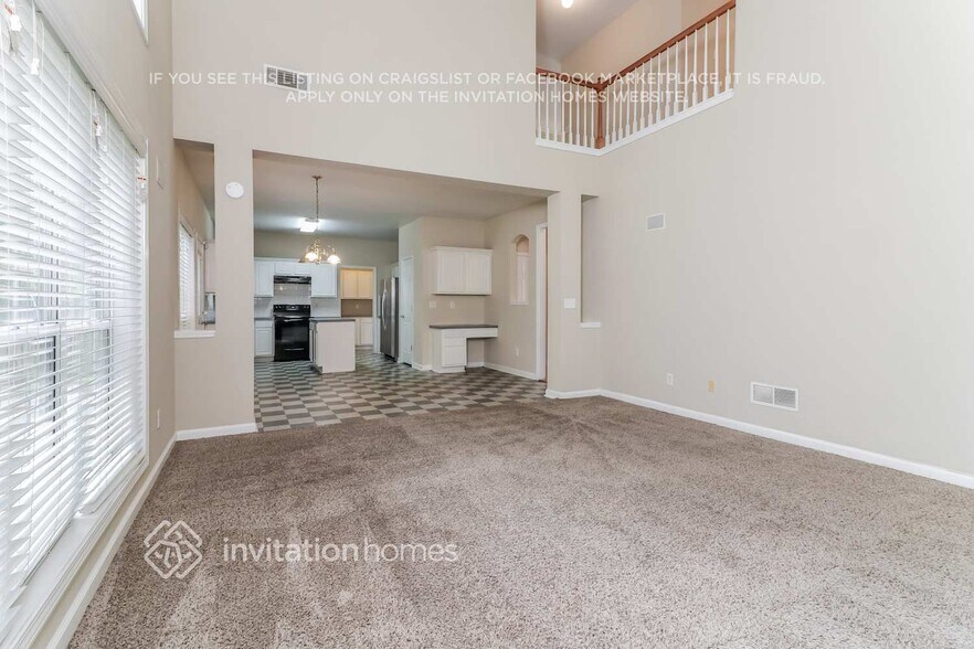 Building Photo - 3740 Cranford Dr SW