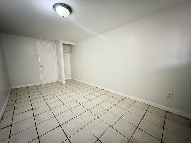 Building Photo - 5801 Stockton Rd