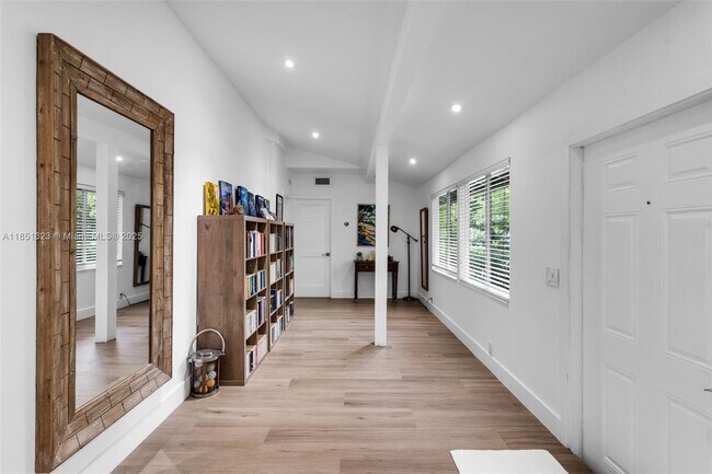 Building Photo - 12700 SW 80th Ave