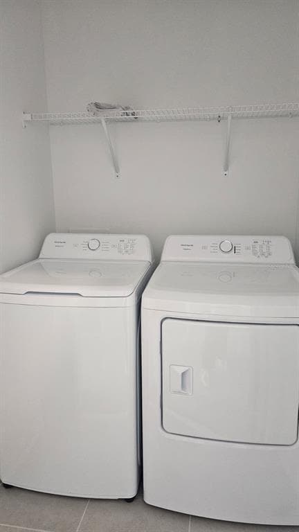 Building Photo - 2739 Skyline Lp