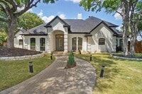 Building Photo - 1002 Woodvale Ct