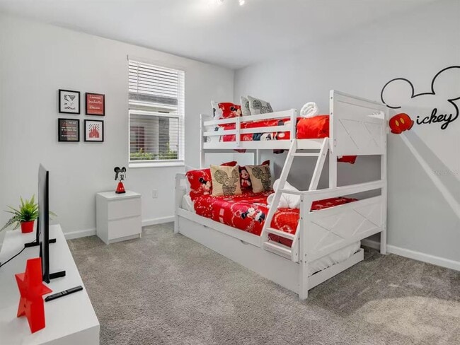 Building Photo - 1043 Splash Shot Pl