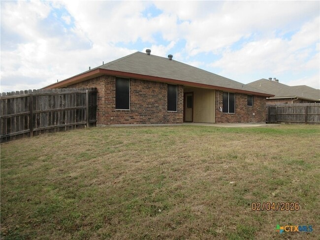 Building Photo - 6812 Alvin Dr