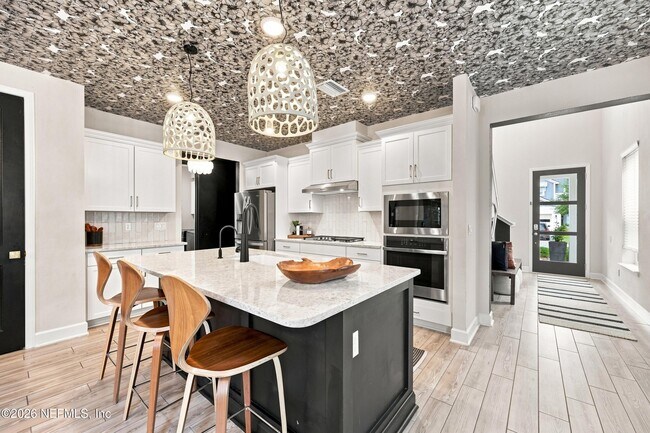 Building Photo - 87 Millenia Dr