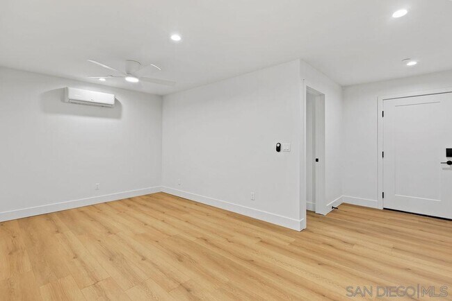Building Photo - 4264 42nd St