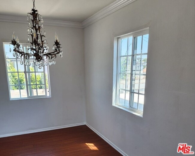 Building Photo - 1708 S Crescent Heights Blvd