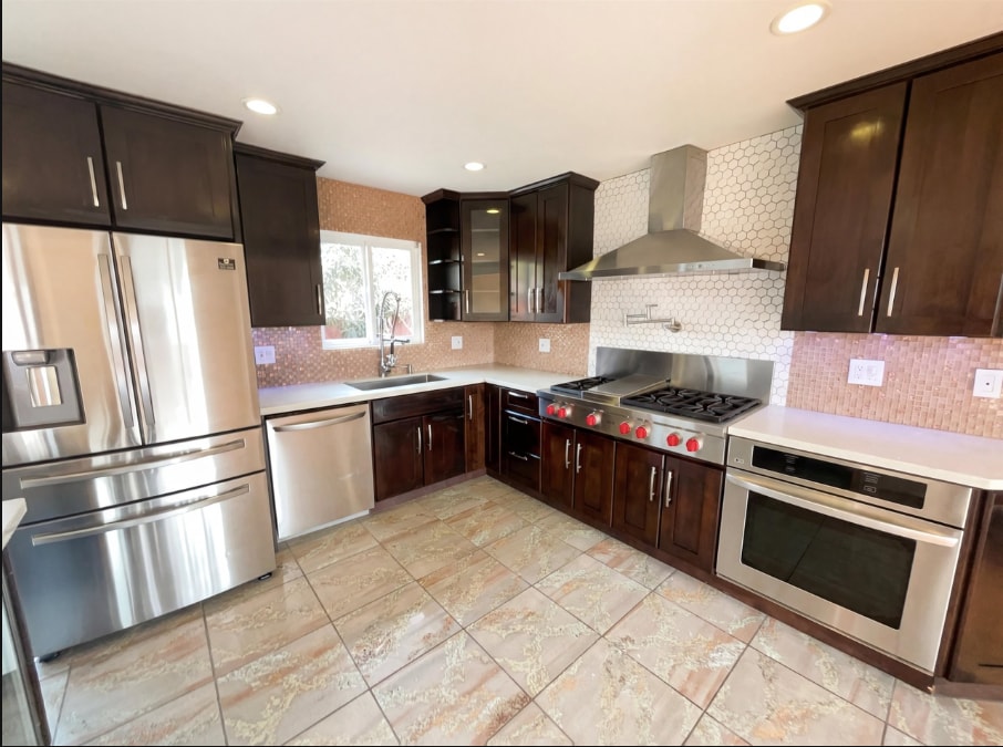 Building Photo - 400 Santa Maria Dr