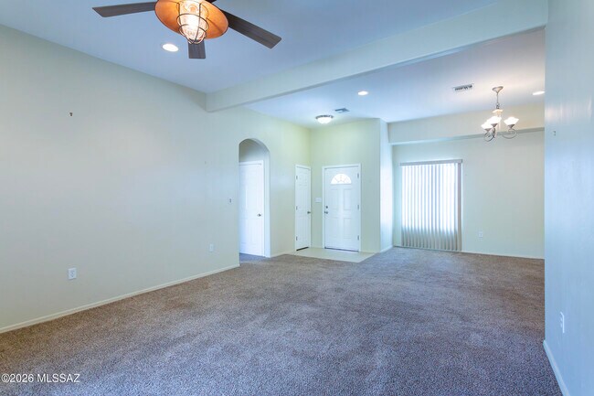 Building Photo - 290 Via Mantaraya