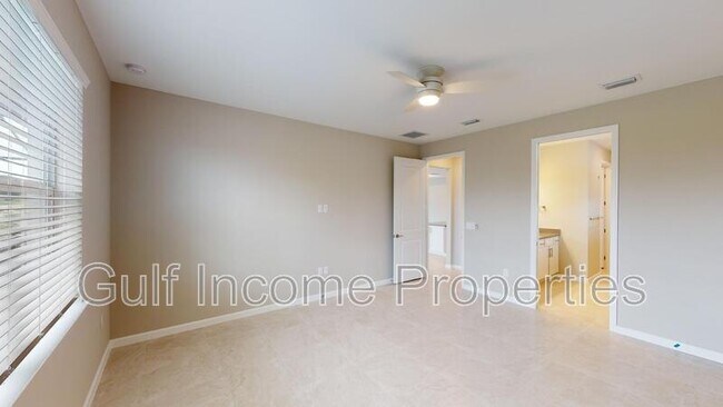 Building Photo - 25569 Emerald Bnd Cir