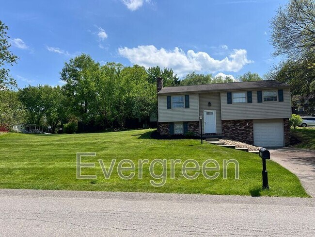 Building Photo - 110 Leatherbark Rd