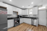 Building Photo - 3404 Noble St