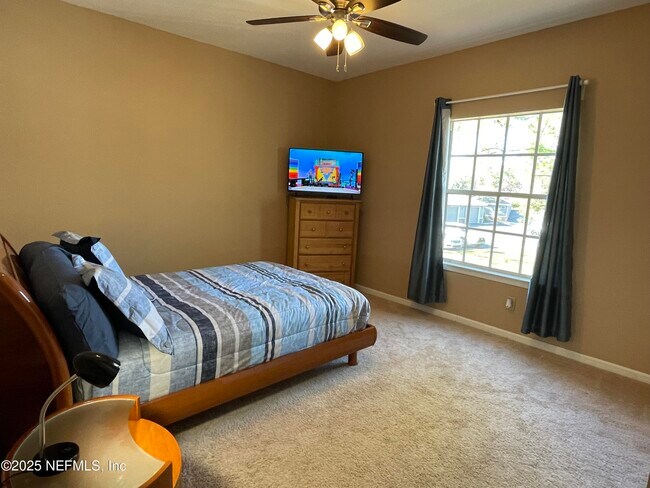 Building Photo - 10000 Gate Pkwy