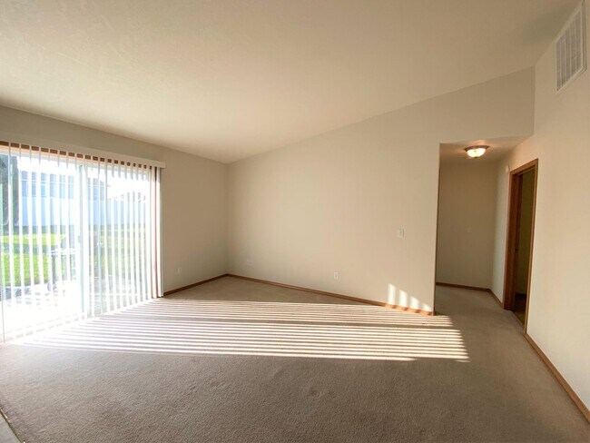 Building Photo - 8004 Chehalis Dr
