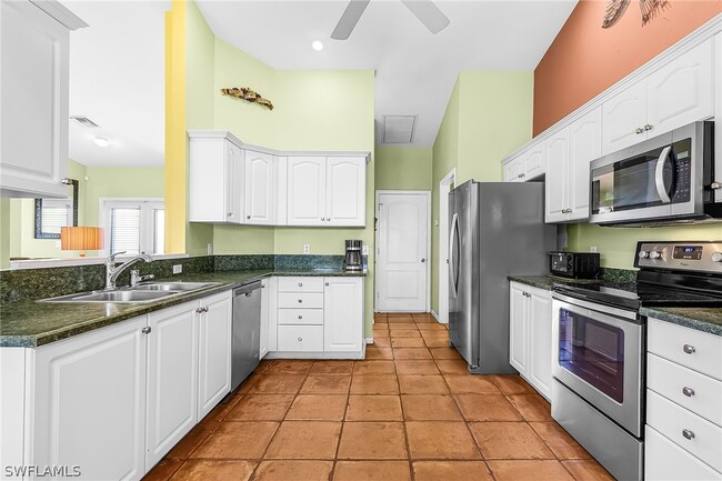 Building Photo - 1520 Biscayne Way