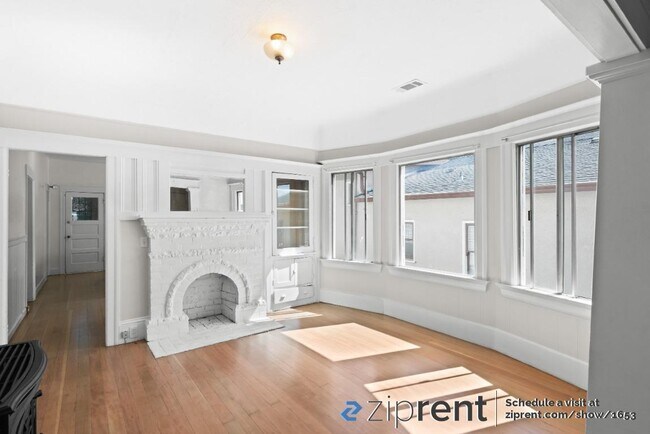 Building Photo - 1012 63rd St