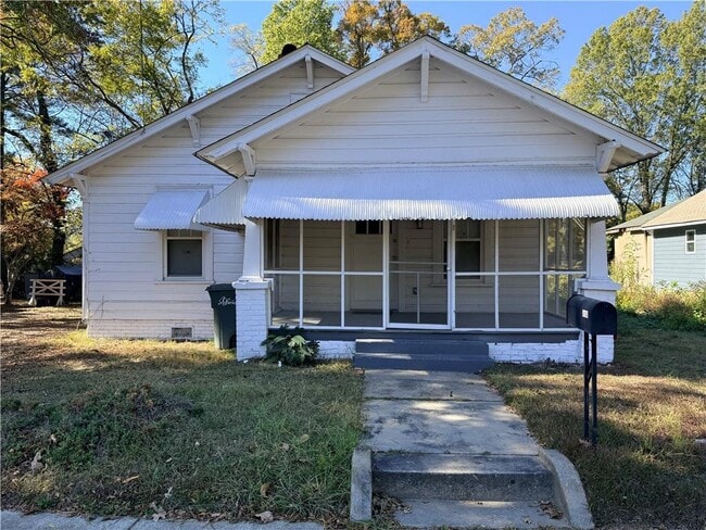 Building Photo - 101 Austin Ave NE