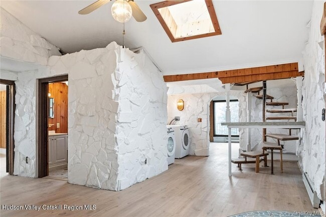 Building Photo - 378 Broadway