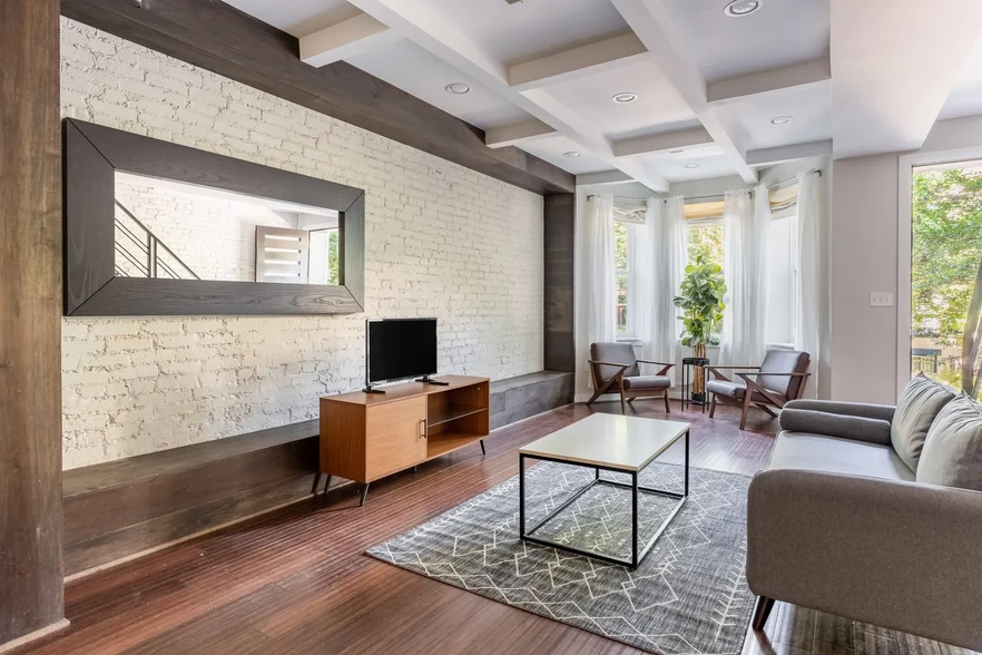 Building Photo - 2207 Flagler Pl NW