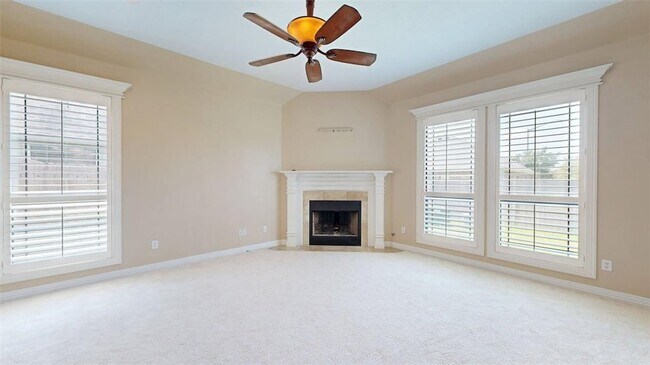 Building Photo - 3900 Latinne Ln