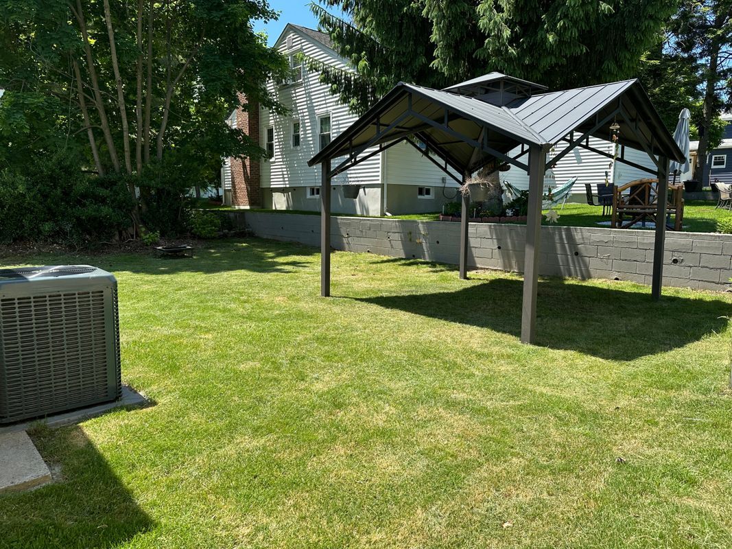 Building Photo - 30 Meisel Ave