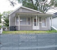 Building Photo - 624 Catalpa Dr