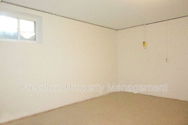 Building Photo - 7128 Airlie Rd