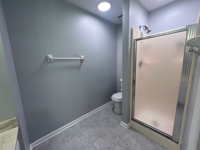 Building Photo - 219 Hickory Forge Dr