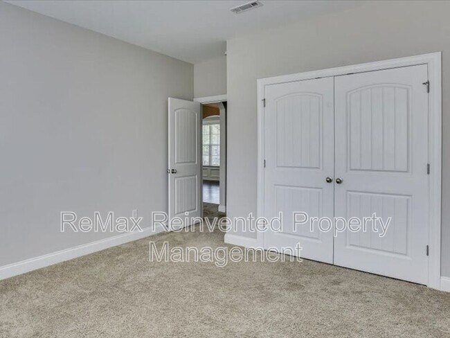 Building Photo - 314 Bella Rose Dr