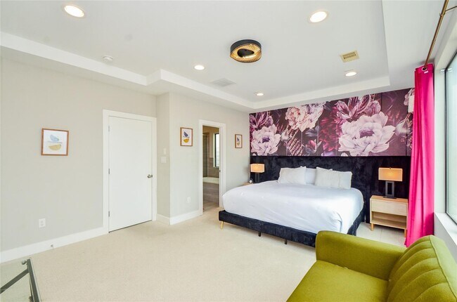 Building Photo - 3804 Leeland St