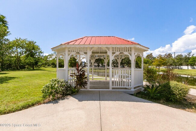 Building Photo - 800 Del Rio Way