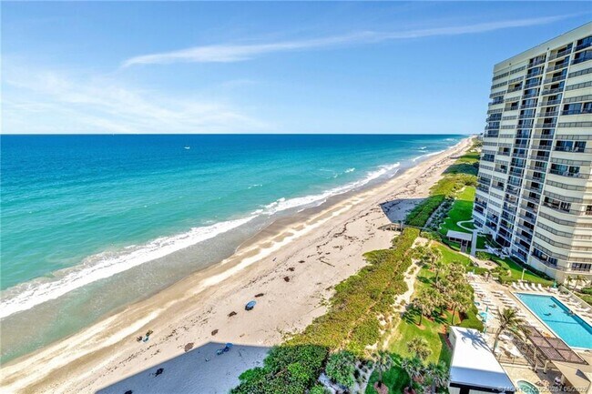 Building Photo - 9500 S Ocean Dr