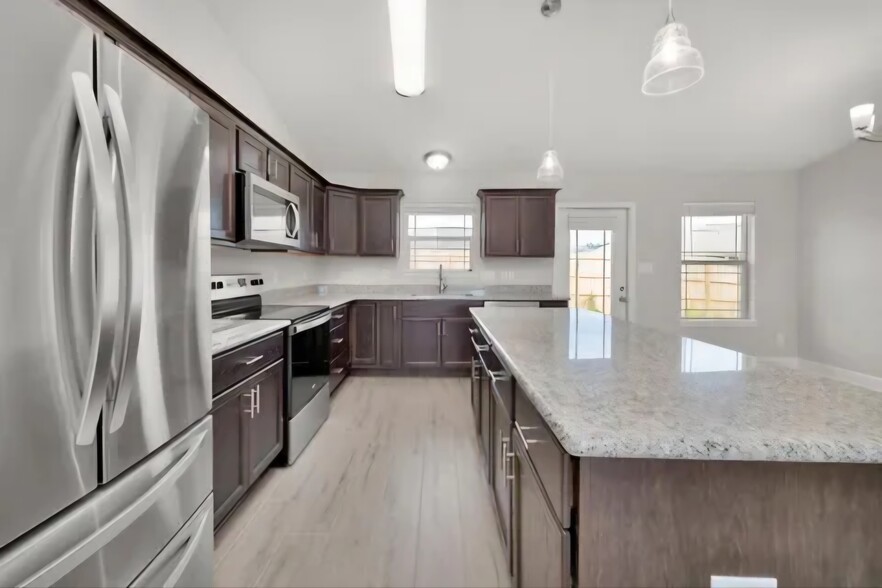 Building Photo - 4302 Pats Ct