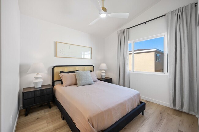 Building Photo - Newly Remodeled and Fully furnished- Missi...