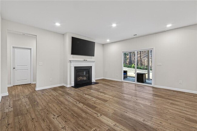 Building Photo - 3520 Pickens Lndg Dr