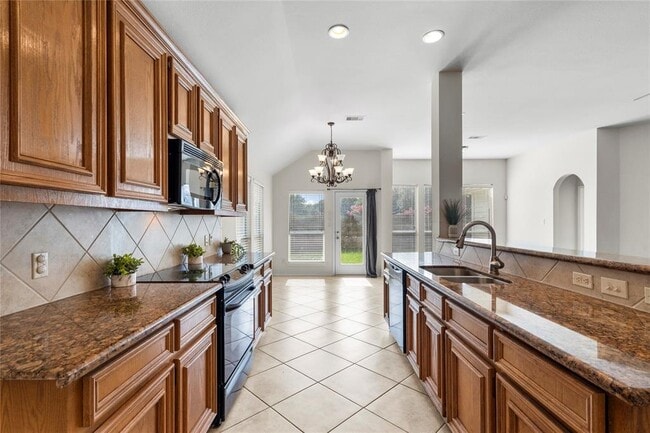 Building Photo - 11047 Pierce Valley Dr