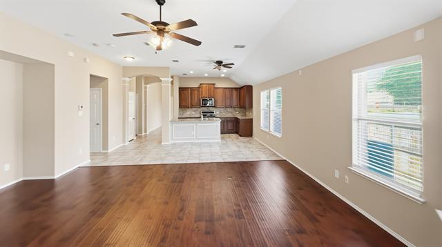 Building Photo - 15513 Landing Creek Ln