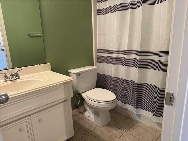 Building Photo - 2311 Echo Harbor Dr